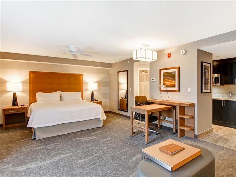 Homewood Suites By Hilton Ottawa Kanata Екстериор снимка