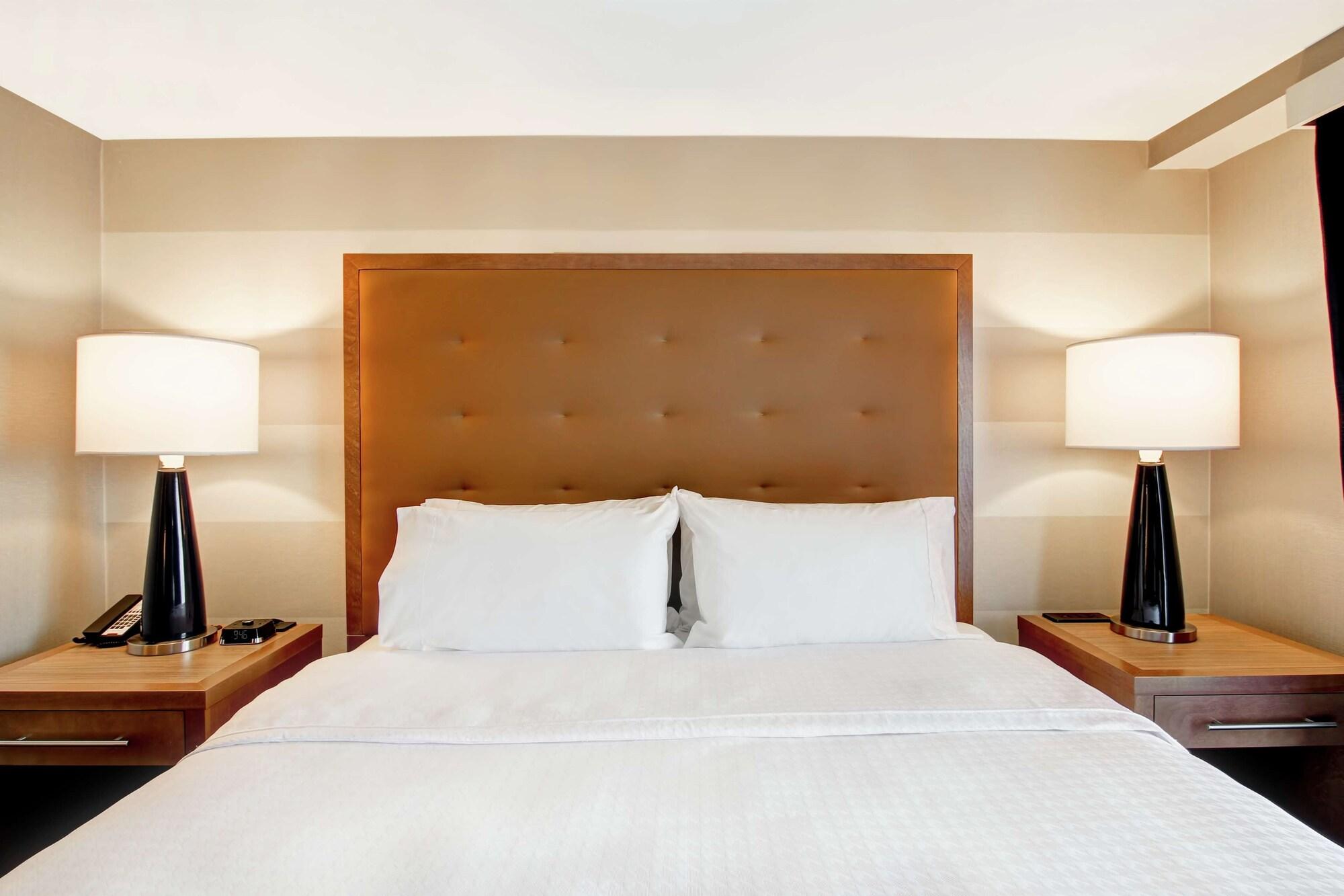 Homewood Suites By Hilton Ottawa Kanata Екстериор снимка